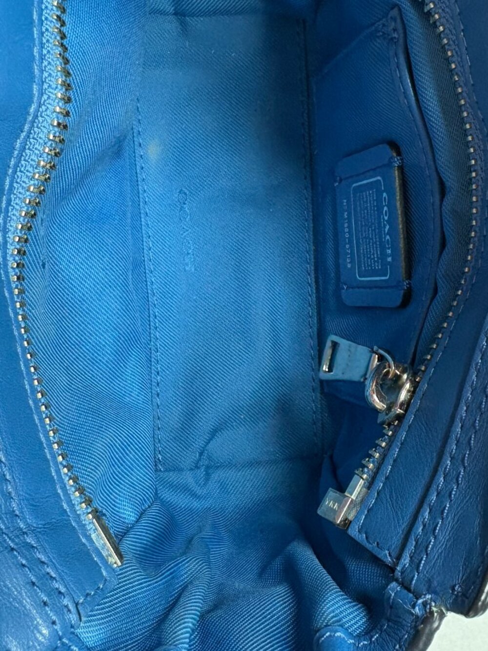 Coach Swagger 15 Blue Pebble Leather Ombre Rivets Crossbody Bag Quiet Luxury - Picture 9 of 11
